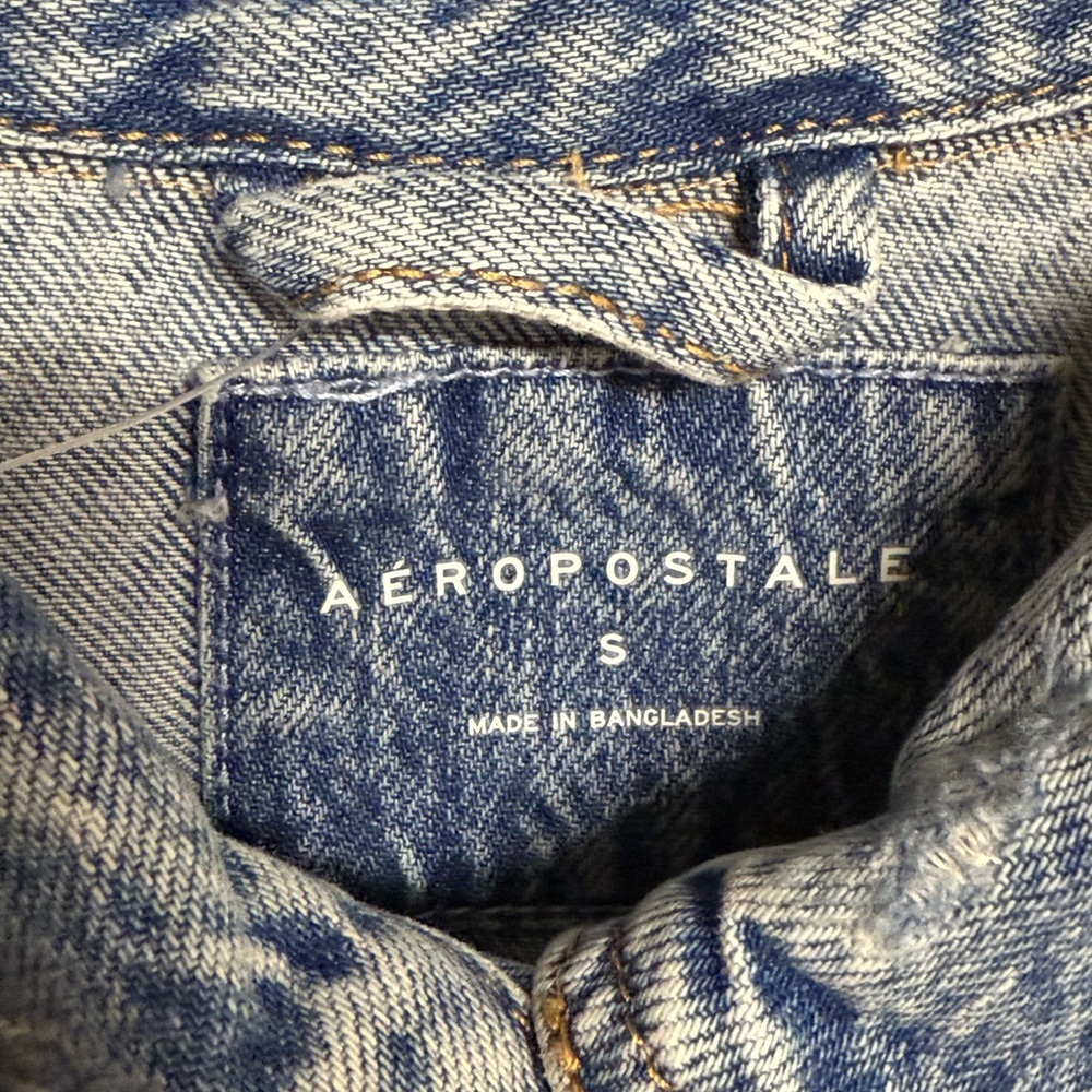 SOLD!! 🔥 Aeropostale Jean Jacket Light Blue Denim Acid Wash Small NEW - Picture 5 of 8